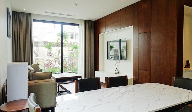 2-bedroom-apartment-tay-ho-hanoi (6)