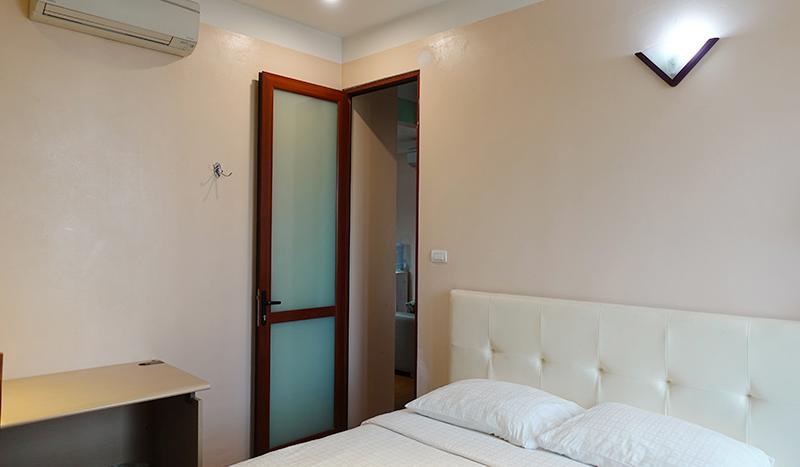 Classical two-bedroom serviced apartment Cau Giay, Nguyen Phong Sac