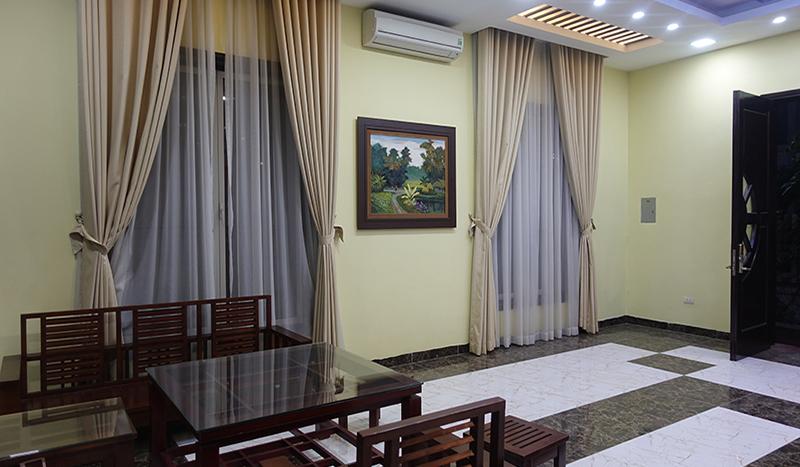 3-bedroom villa Vinhome riverside very luxurious and tranquil