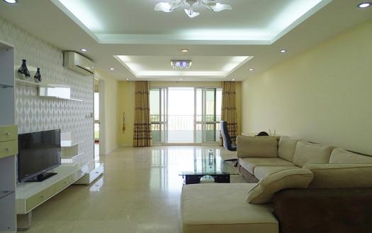 Beautiful three-bedroom apartment Ciputra P building