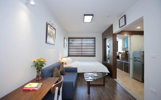 Cozy studio apartment Ba Dinh, high level and modern.