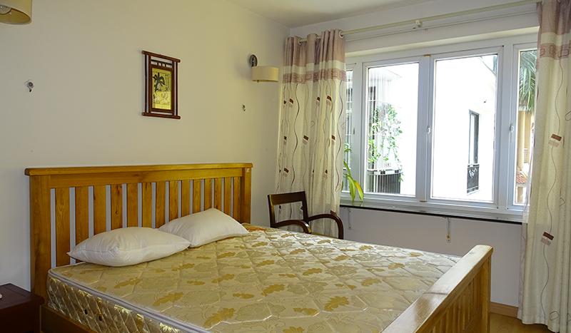 Five-bedroom house Tay Ho Tu Hoa