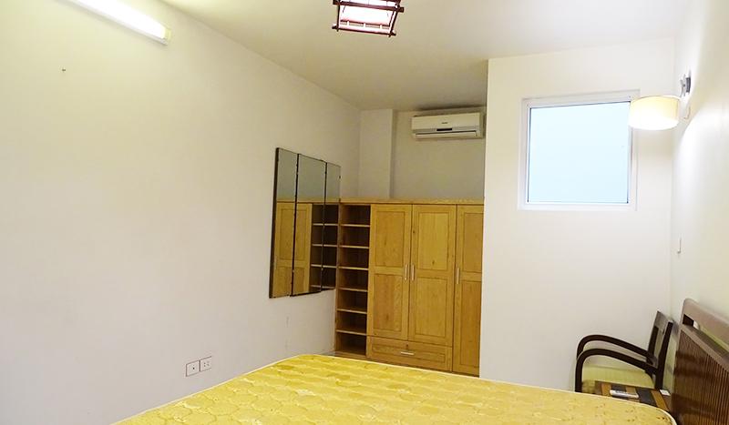 Five-bedroom house Tay Ho Tu Hoa