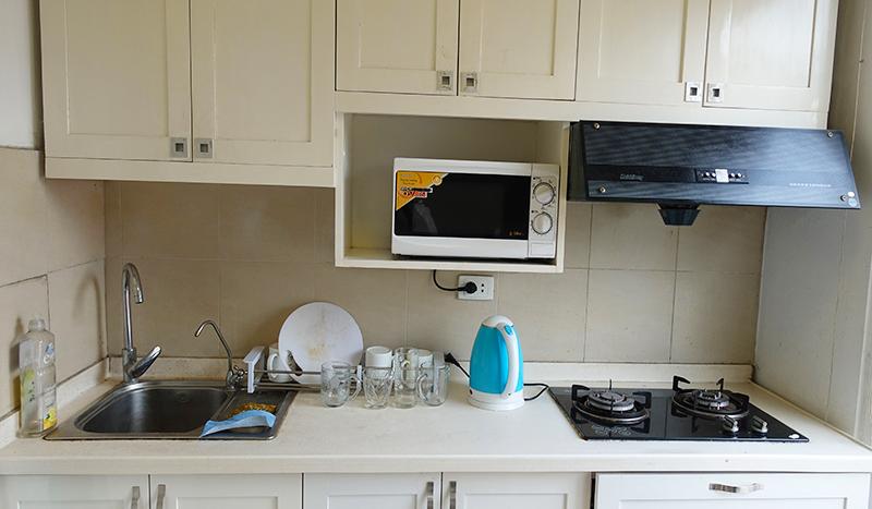 Nicely fully furnished apartment Doi Can, Ba Dinh available now