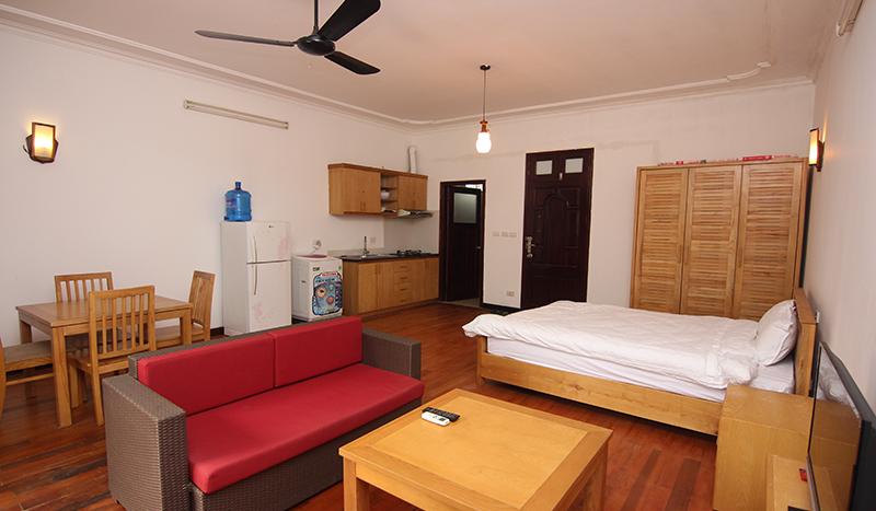 Studio Dang Thai Mai street, Tay Ho with affordable price