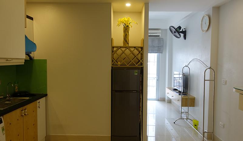apartment-hoan-kiem-1-bedroom-for-rent (1)