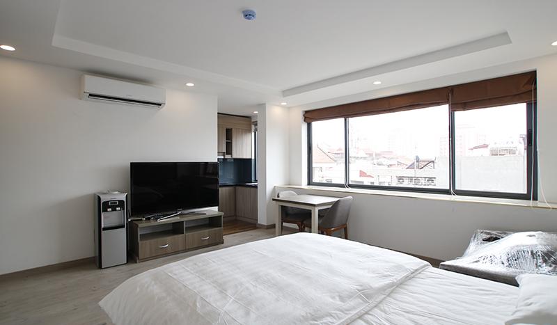 brand-new one-bed studio apartment Cau Giay for rent
