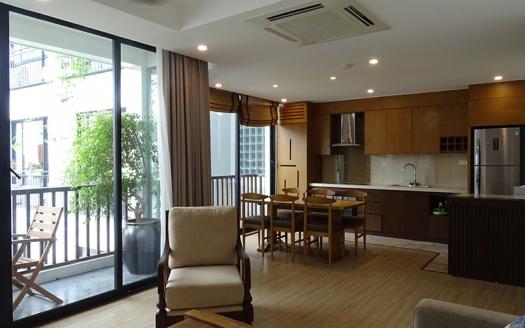 high-quality three-bedroom apartment in Tay Ho, Xuan Dieu