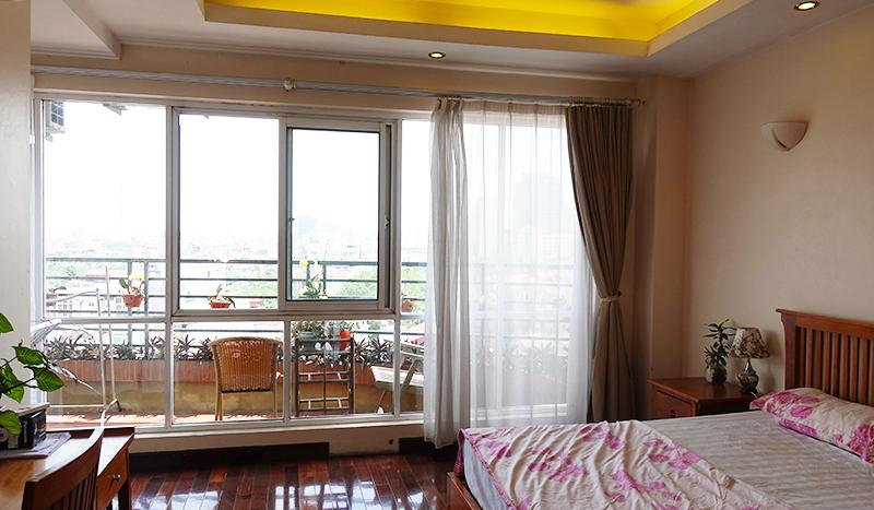 Desirable two-bedroom serviced apartment Dong Da, Kham Thien