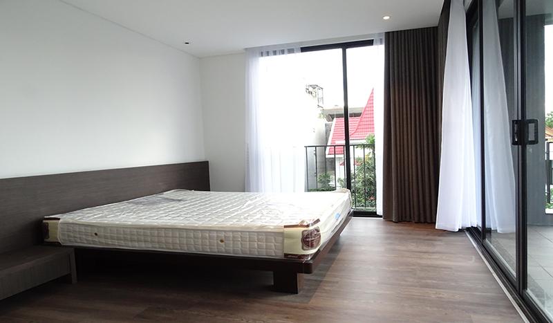 top-quality-apartment-Tay-Ho-2-bedroom-rent (32)