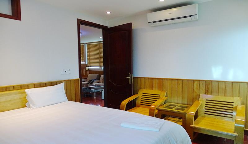 Two-bedroom serviced apartment Ba Dinh, Nguyen Van Ngoc near Lotte