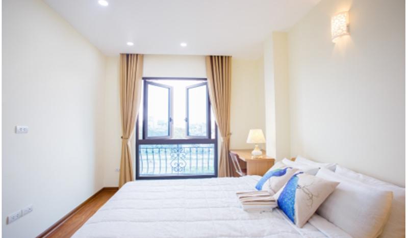 Serviced apartment Cau Giay, Quan Hoa 2 bedrooms with plenty of light