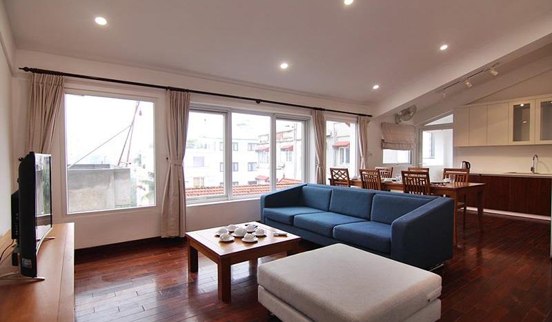 2 bedroom apartment tay ho near quang ba park (1)