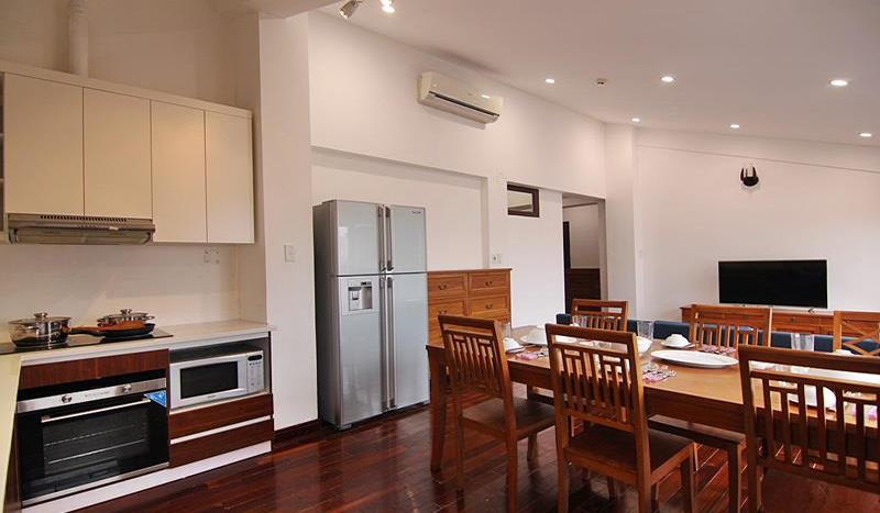 2 bedroom apartment tay ho near quang ba park (1)