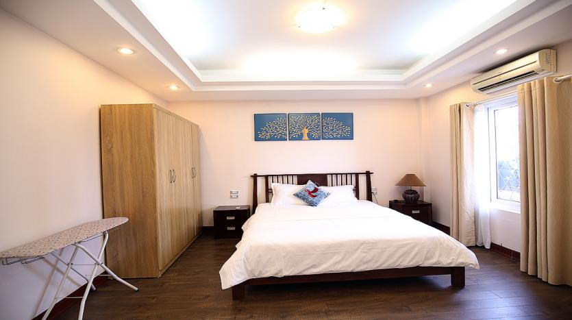 2 bedrooms serviced apartment Hoan Kiem with beautiful terrace