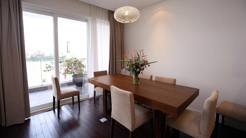 2-bedroom serviced apartment Westlake, Hanoi | Lake views