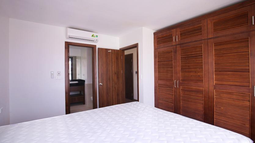 Open-view two-bedroom serviced apartment Westlake, Hanoi