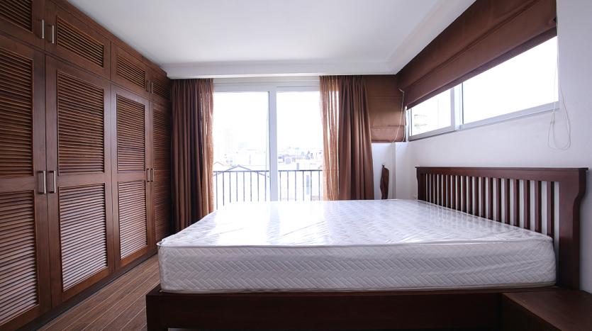 Open-view two-bedroom serviced apartment Westlake, Hanoi