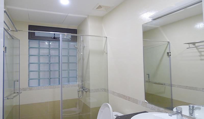 Furnished apartment in Tay Ho, Xom Chua near Westlake with big garage