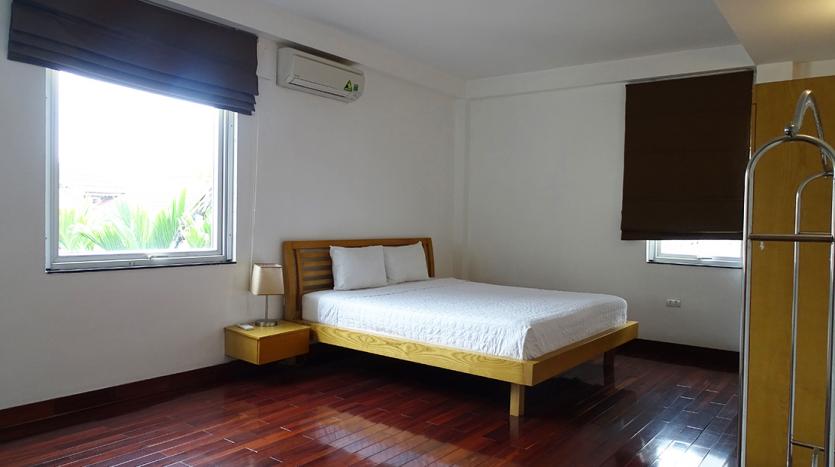 Three-bedroom serviced apartment Tay Ho with lake-viewed balcony