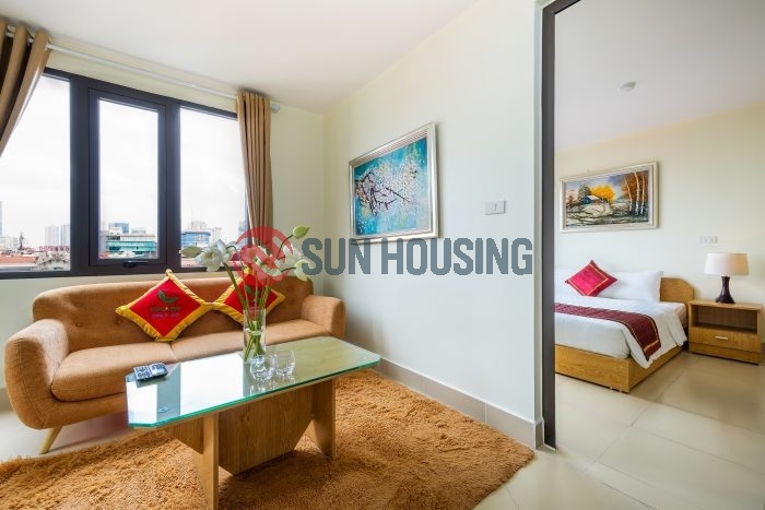 An alluring one-bedroom apartment Cau Giay, Trung Hoa for rent (1)