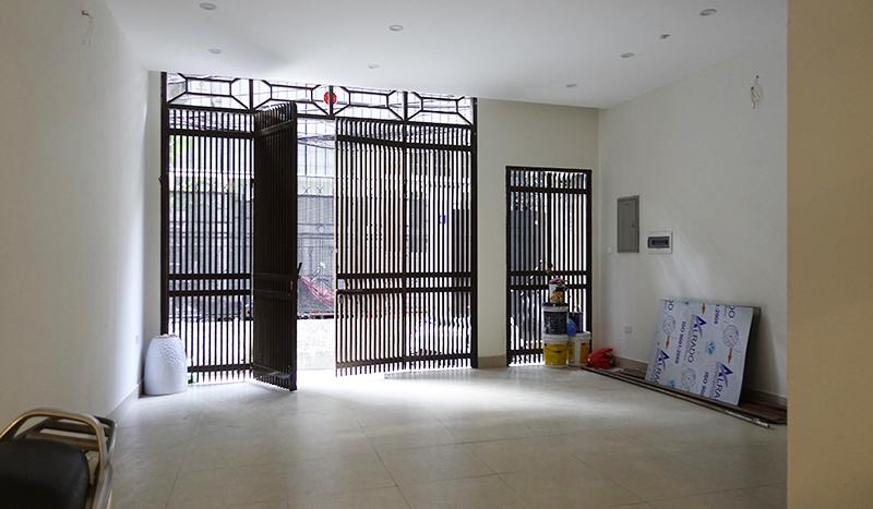 Appealing two-bedroom apartment Tay Ho near Sheraton hotel