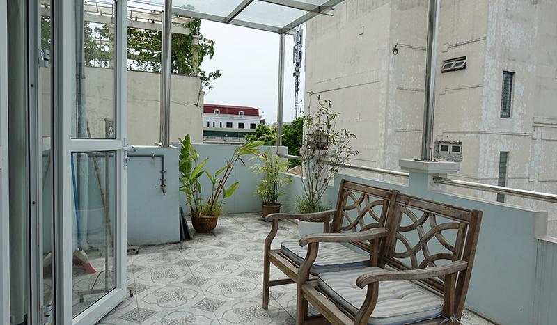 Big terrace with open view studio Hoan Kiem near Hanoi opera