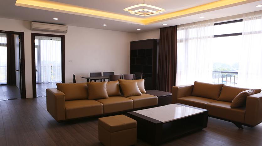Serviced apartment Tay Ho with 3 bedrooms, 2 bathrooms near Westlake
