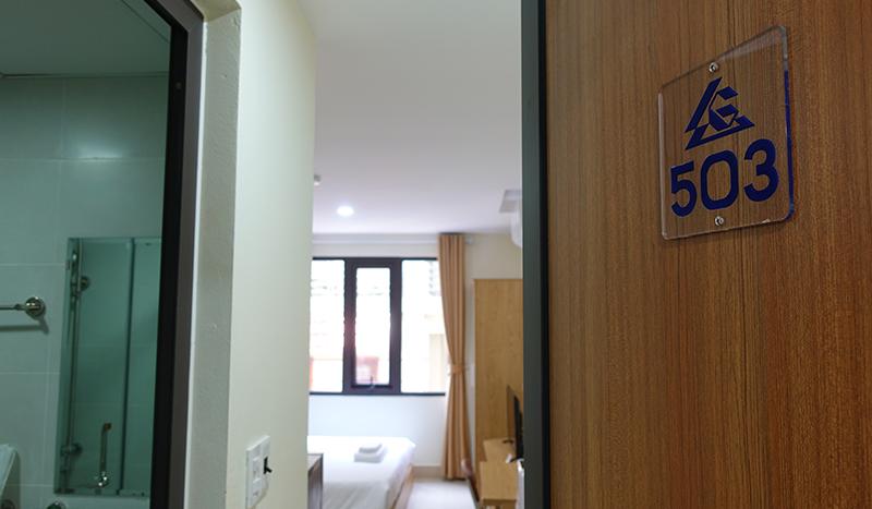 A standard, basic one-bedroom apartment Cau Giay, Trung Hoa for rent
