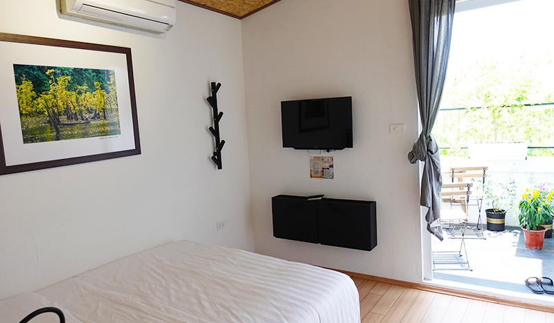 Delicate two-bedroom apartment Hoan Kiem, Yet Kieu