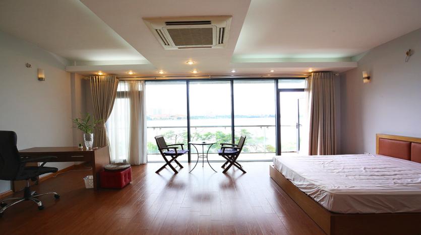 Lake-view balcony one-bedroom serviced apartment Tay Ho