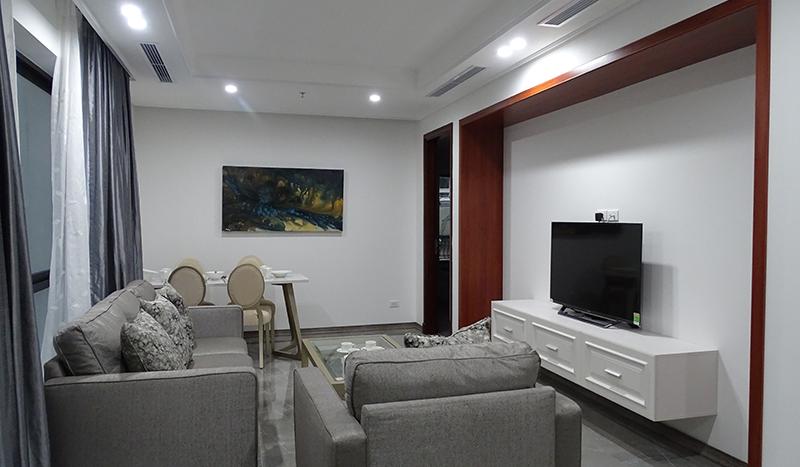 One-bedroom apartment Truc Bach Pham Hong Thai