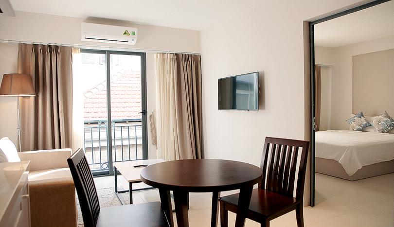 One bedroom serviced apartment Tay Ho to rent is astonishing
