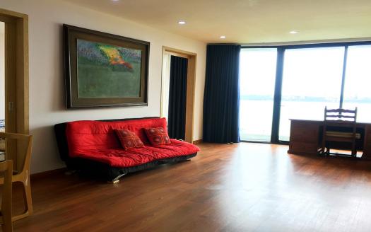 One-bedroom serviced apartment lake-view Tay Ho