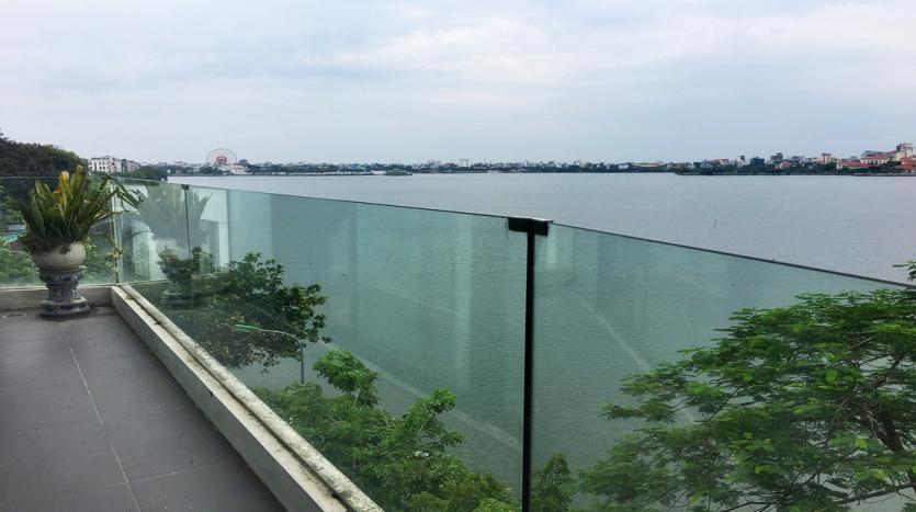 One-bedroom serviced apartment lake-view Tay Ho