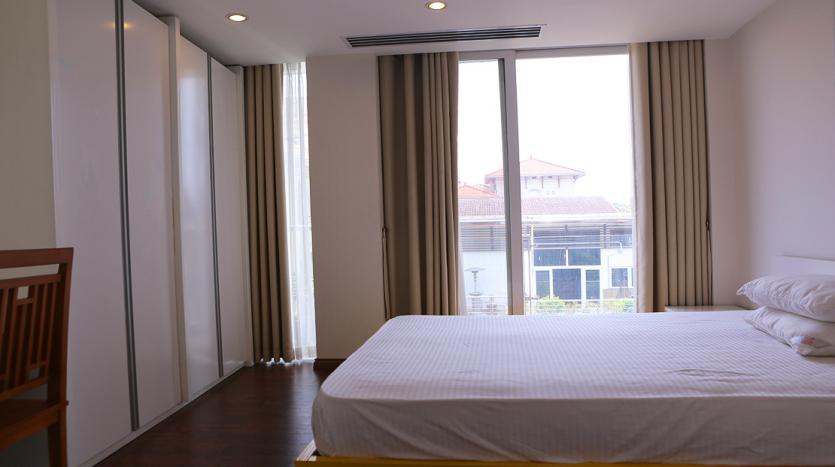 Spacious apartmnet Tay Hom, Quang Kanh str, 2 bedrooms for rent