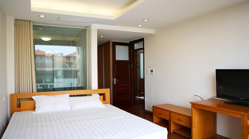 Spacious apartmnet Tay Hom, Quang Kanh str, 2 bedrooms for rent