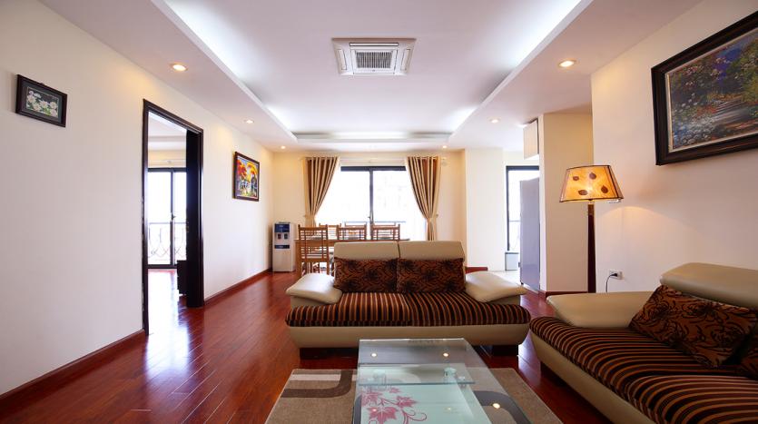 Three-bedroom serviced apartment Westlake near To Ngoc Van Str