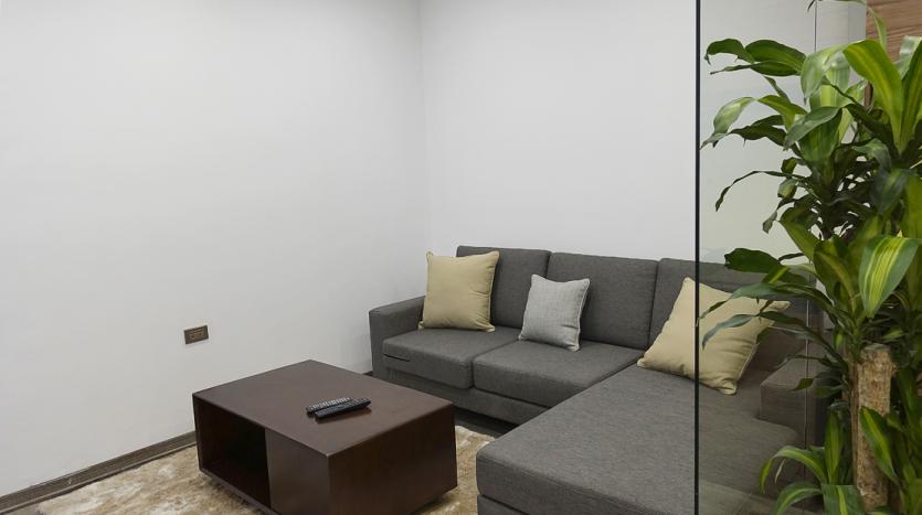 Two-bedroom serviced apartment near VinCom Center