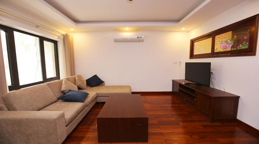 Westlake serviced apartment, two bedrooms looks extensive.