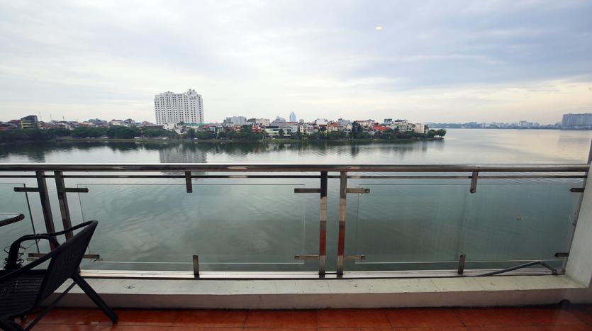 One-bedroom Westlake serviced apartment, Hanoi | Lake view