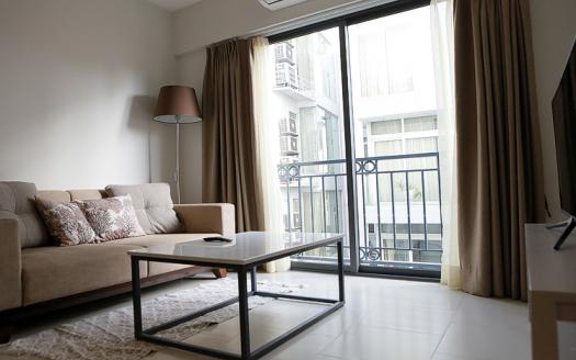 budget apartment Tay Ho with two bedrooms and lake view