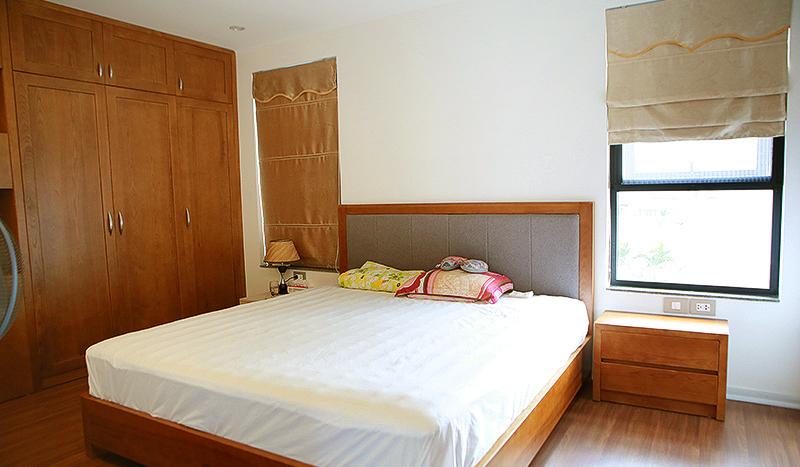 four-bedroom serviced apartment Tay Ho