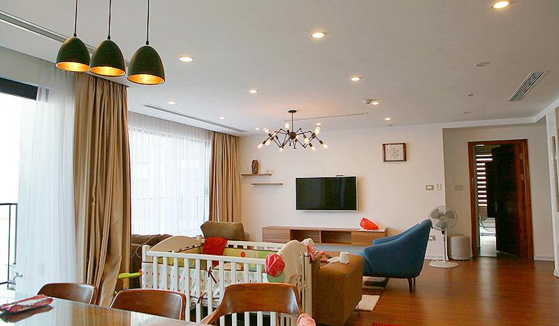 four-bedroom serviced apartment Tay Ho