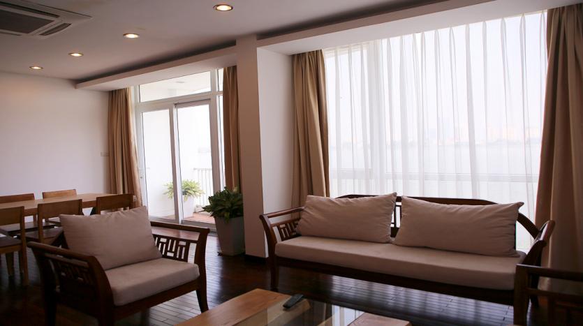 furnished three-bedroom serviced apartment with lake view Tay ho