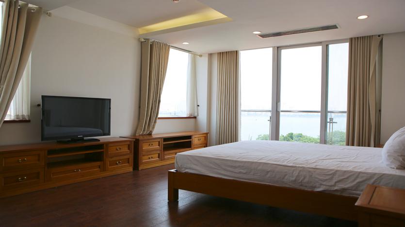 luxurious three-bedroom apartment for rent with lake view Tay Ho