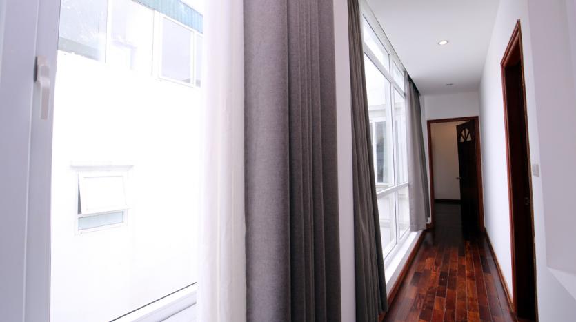 modern 2 bedroom serviced apartment Xuan Dieu Tay Ho for rent