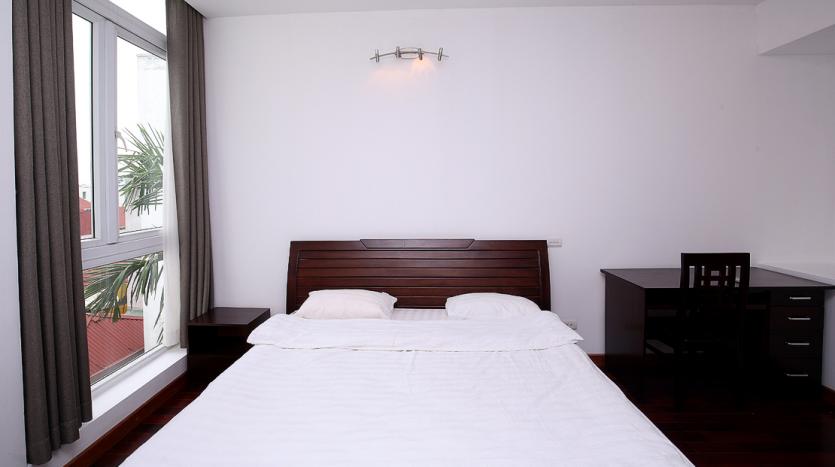 modern 2 bedroom serviced apartment Xuan Dieu Tay Ho for rent