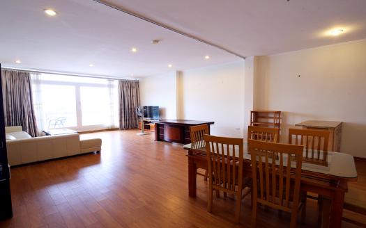 One-bedroom Westlake serviced apartment, Hanoi | Lake view