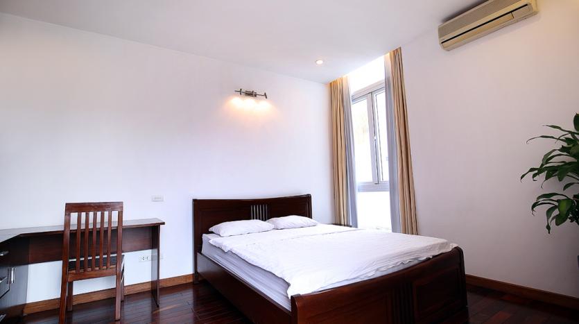 2-bedroom serviced apartment for rent Xuan Dieu Tay Ho Hanoi